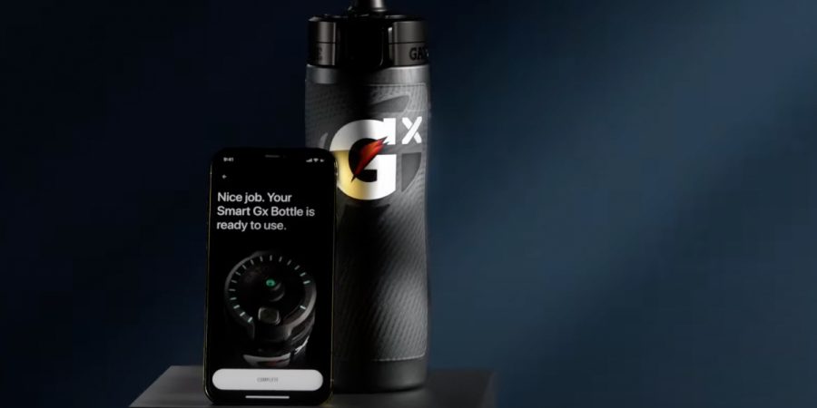 The Gatorade's smart warter bottle detects when you need to hydrate